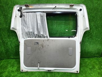 ДВЕРЬ ПЯТАЯ НА NISSAN SERENA TC24