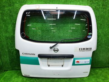ДВЕРЬ ПЯТАЯ НА NISSAN CARAVAN VWE25