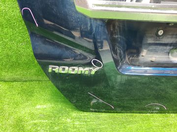 ДВЕРЬ ПЯТАЯ НА TOYOTA ROOMY M900A