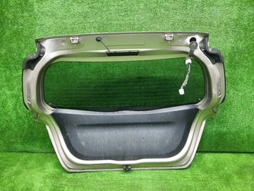ДВЕРЬ ПЯТАЯ НА TOYOTA VITZ KSP130