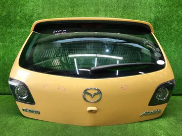 ДВЕРЬ ПЯТАЯ НА MAZDA AXELA BK3P