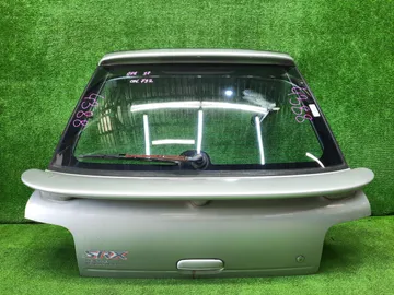 ДВЕРЬ ПЯТАЯ НА SUBARU IMPREZA GF8