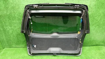 ДВЕРЬ ПЯТАЯ НА SUBARU LEGACY BP5