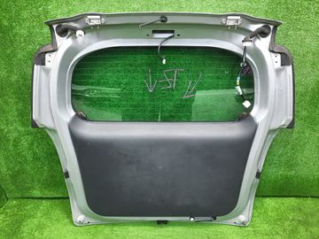 ДВЕРЬ ПЯТАЯ НА TOYOTA RACTIS NCP100