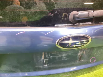 ДВЕРЬ ПЯТАЯ НА SUBARU FORESTER SH5
