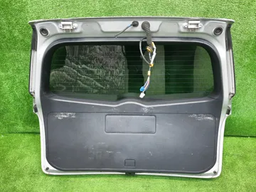 ДВЕРЬ ПЯТАЯ НА TOYOTA COROLLA FIELDER NZE141G
