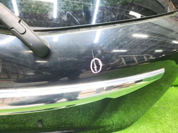 ДВЕРЬ ПЯТАЯ НА TOYOTA VITZ KSP130