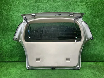 ДВЕРЬ ПЯТАЯ НА TOYOTA COROLLA SPACIO NZE121N