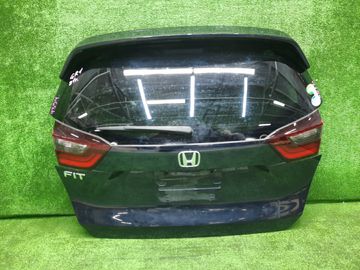 ДВЕРЬ ПЯТАЯ НА HONDA FIT GR1