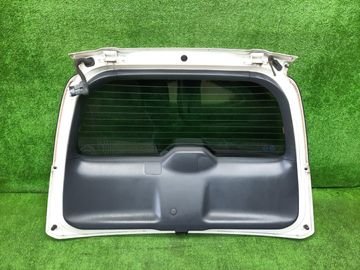 ДВЕРЬ ПЯТАЯ НА HONDA STREAM RN1