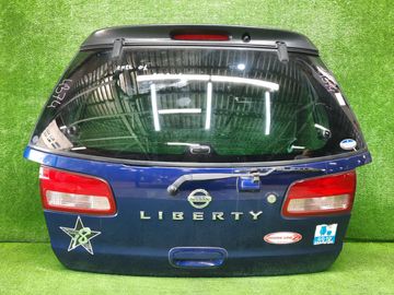 ДВЕРЬ ПЯТАЯ НА NISSAN LIBERTY PM12