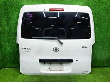 ДВЕРЬ ПЯТАЯ НА TOYOTA TOWN ACE S402M