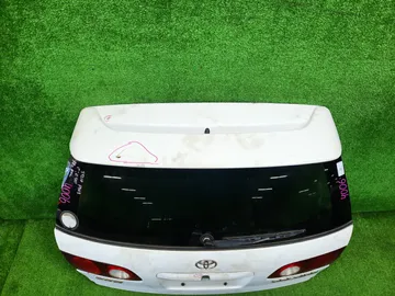 ДВЕРЬ ПЯТАЯ НА TOYOTA CALDINA ST210