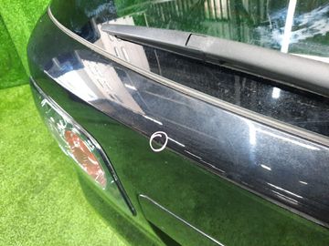 ДВЕРЬ ПЯТАЯ НА MAZDA ATENZA GY3W