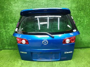 ДВЕРЬ ПЯТАЯ НА MAZDA DEMIO DY3W