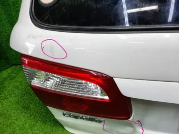 ДВЕРЬ ПЯТАЯ НА MAZDA CAPELLA GW8W
