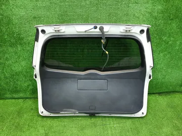 ДВЕРЬ ПЯТАЯ НА TOYOTA COROLLA FIELDER NZE141G