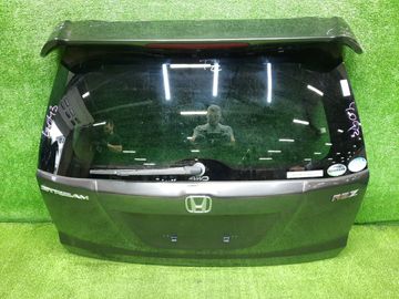 ДВЕРЬ ПЯТАЯ НА HONDA STREAM RN9