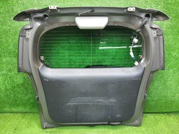 ДВЕРЬ ПЯТАЯ НА TOYOTA RACTIS NCP105