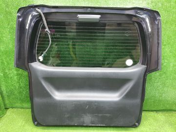 ДВЕРЬ ПЯТАЯ НА HONDA STEPWGN RK6