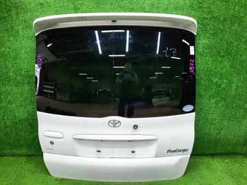 ДВЕРЬ ПЯТАЯ НА TOYOTA FUNCARGO NCP25