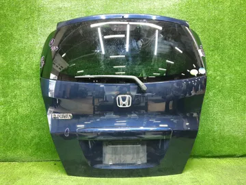 ДВЕРЬ ПЯТАЯ НА HONDA FREED GB3