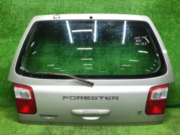 ДВЕРЬ ПЯТАЯ НА SUBARU FORESTER SF5