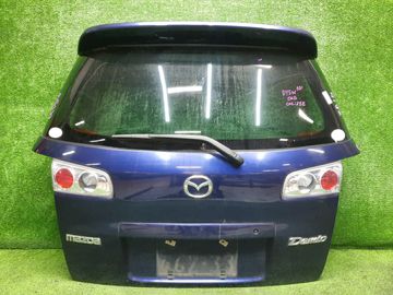ДВЕРЬ ПЯТАЯ НА MAZDA DEMIO DY3W