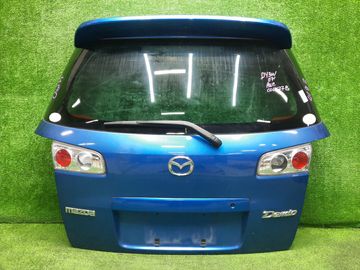 ДВЕРЬ ПЯТАЯ НА MAZDA DEMIO DY3W