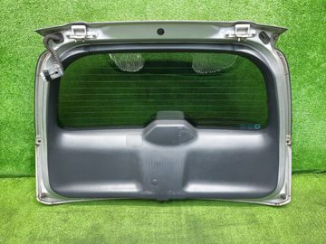 ДВЕРЬ ПЯТАЯ НА HONDA STREAM RN3