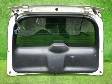 ДВЕРЬ ПЯТАЯ НА HONDA STREAM RN2