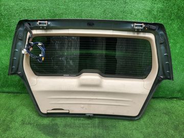 ДВЕРЬ ПЯТАЯ НА SUBARU FORESTER SG5