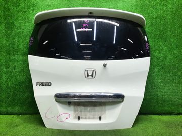 ДВЕРЬ ПЯТАЯ НА HONDA FREED GB3