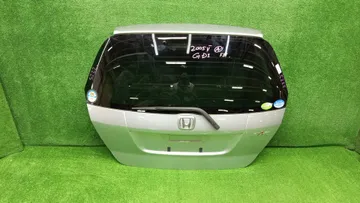 ДВЕРЬ ПЯТАЯ НА HONDA FIT GD1