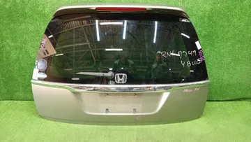 ДВЕРЬ ПЯТАЯ НА HONDA STREAM RN1