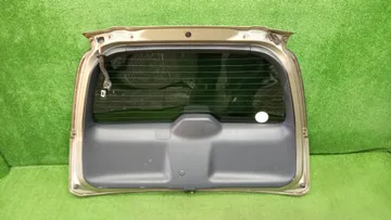 ДВЕРЬ ПЯТАЯ НА HONDA STREAM RN1