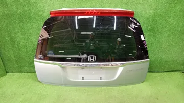 ДВЕРЬ ПЯТАЯ НА HONDA STREAM RN1