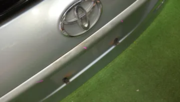 ДВЕРЬ ПЯТАЯ НА TOYOTA IPSUM ACM21W