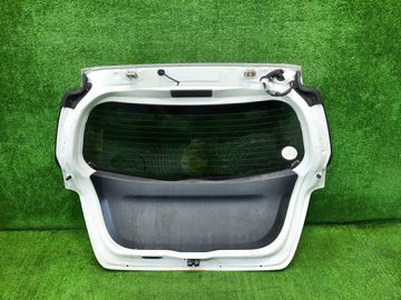 ДВЕРЬ ПЯТАЯ НА TOYOTA VITZ KSP130