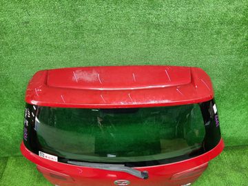 ДВЕРЬ ПЯТАЯ НА MAZDA DEMIO DY3W