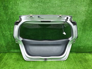 ДВЕРЬ ПЯТАЯ НА TOYOTA VITZ KSP130