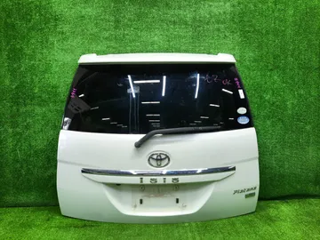 ДВЕРЬ ПЯТАЯ НА TOYOTA ISIS ZGM10G