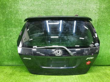 ДВЕРЬ ПЯТАЯ НА HONDA FIT GD1