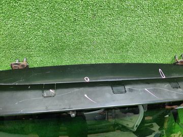 ДВЕРЬ ПЯТАЯ НА HONDA FIT GD1
