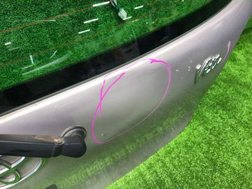 ДВЕРЬ ПЯТАЯ НА TOYOTA VITZ NCP15