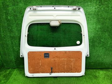 ДВЕРЬ ПЯТАЯ НА MAZDA BONGO SKP2M