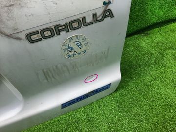 ДВЕРЬ ПЯТАЯ НА TOYOTA COROLLA EE103
