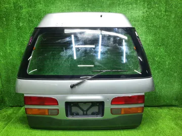 ДВЕРЬ ПЯТАЯ НА TOYOTA LITE ACE CR22G