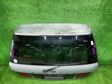 ДВЕРЬ ПЯТАЯ НА NISSAN BASSARA JU30