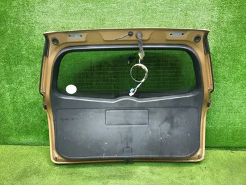 ДВЕРЬ ПЯТАЯ НА TOYOTA COROLLA FIELDER ZRE142G